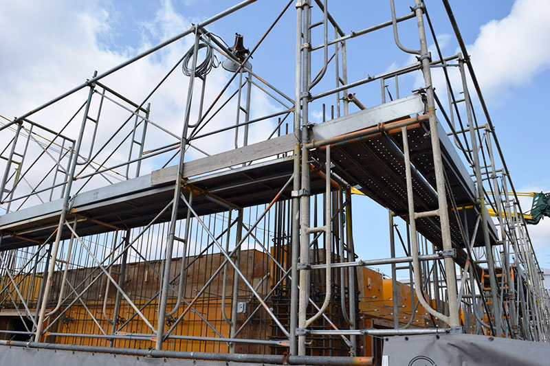 とび・土木工事業